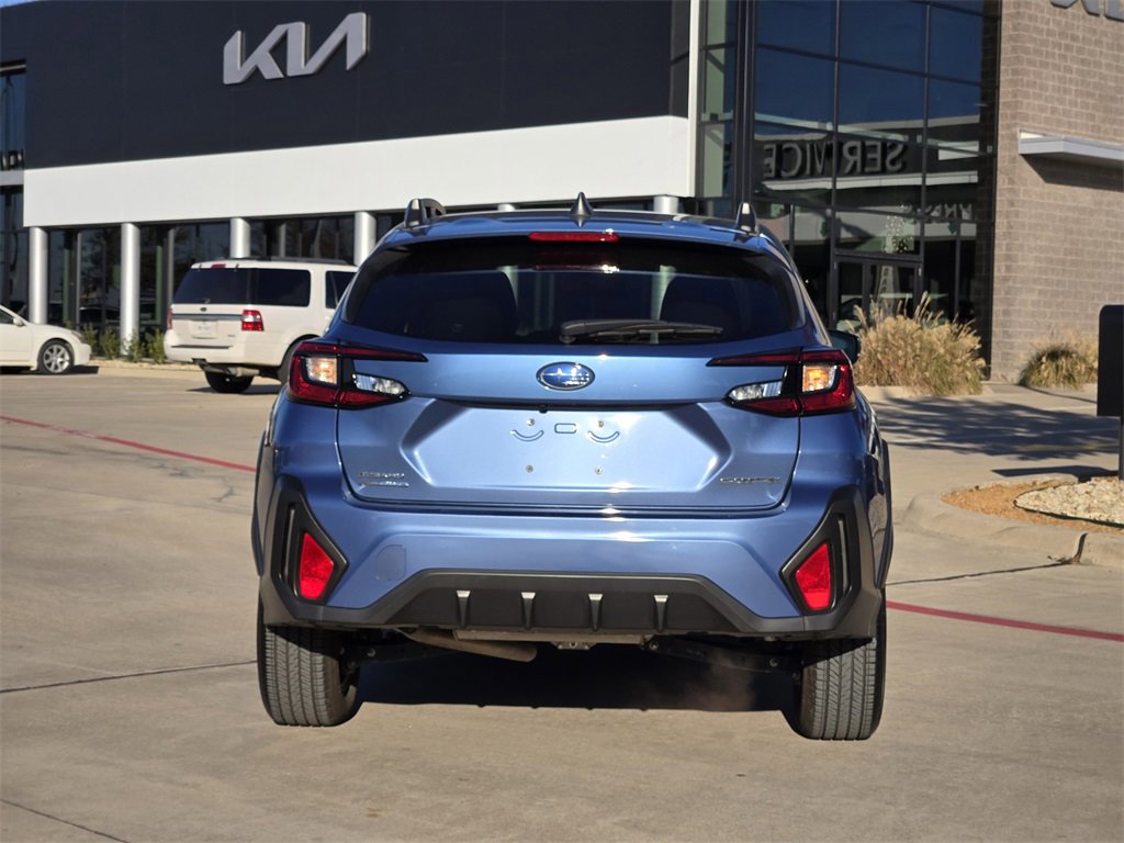 Used 2024 Subaru Crosstrek 2.0i Premium image 13