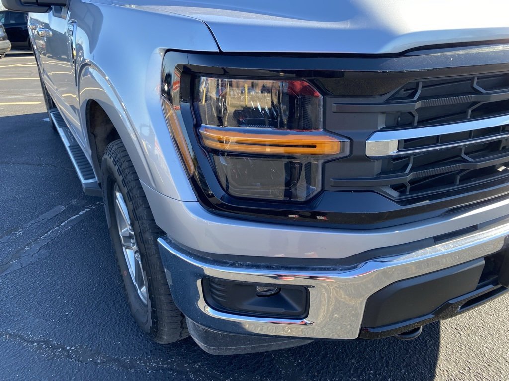 Used 2019 Ford F150 Platinum w/ Technology Package image 3