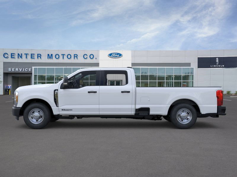 New 2026 Ford F350 2WD Crew Cab Super Duty image 3