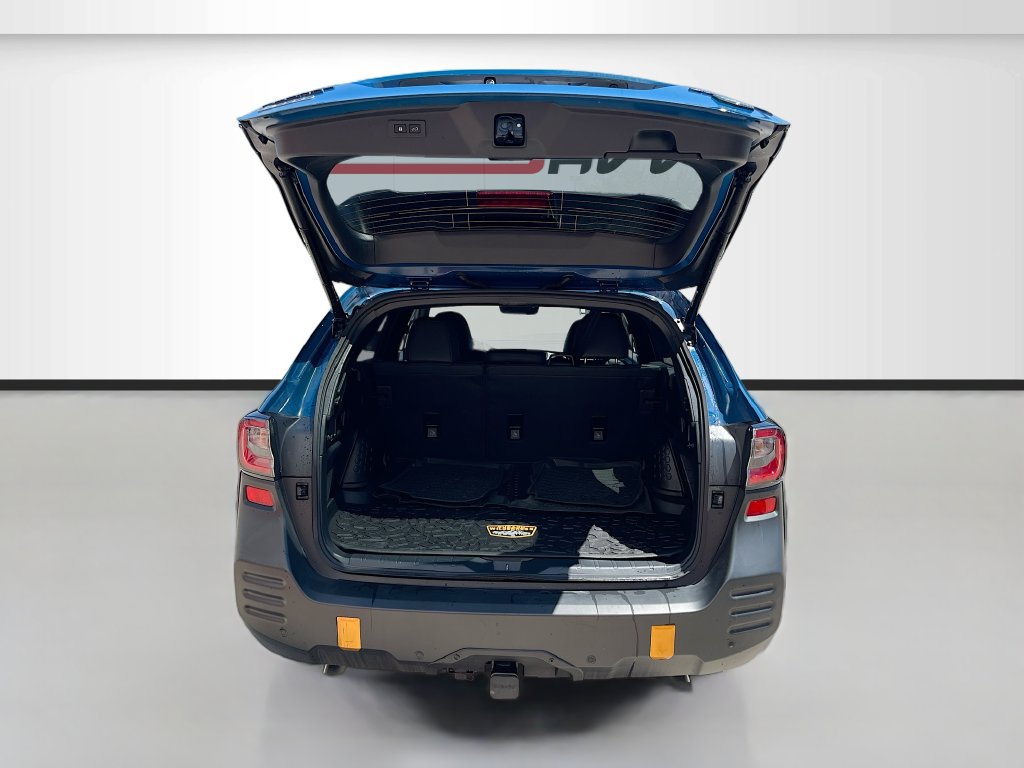 Used 2025 Subaru Outback Wilderness AWD/4WD image 27