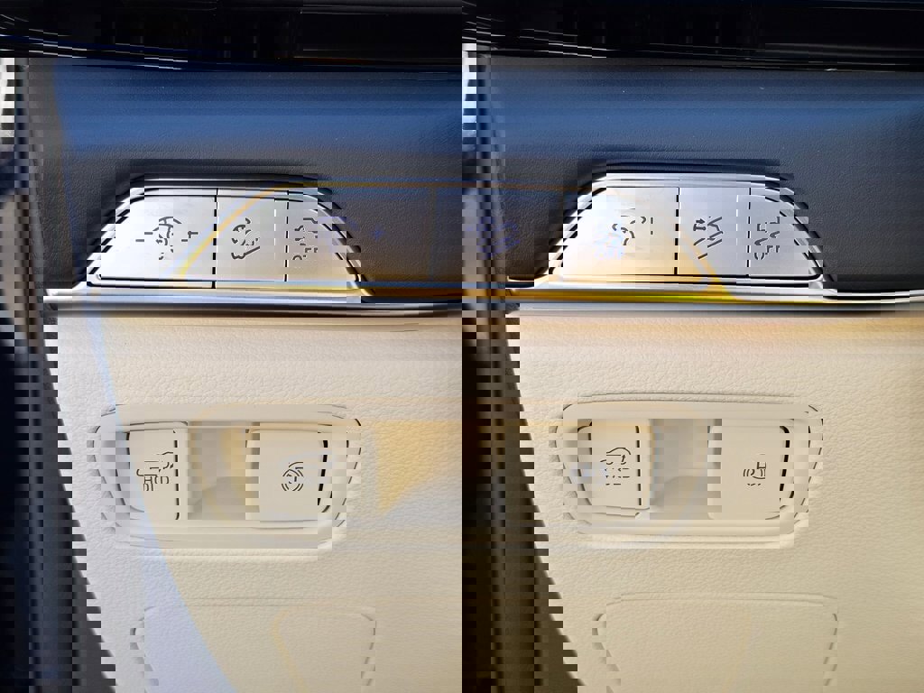 New 2026 Genesis GV80 3.5T Prestige image 37