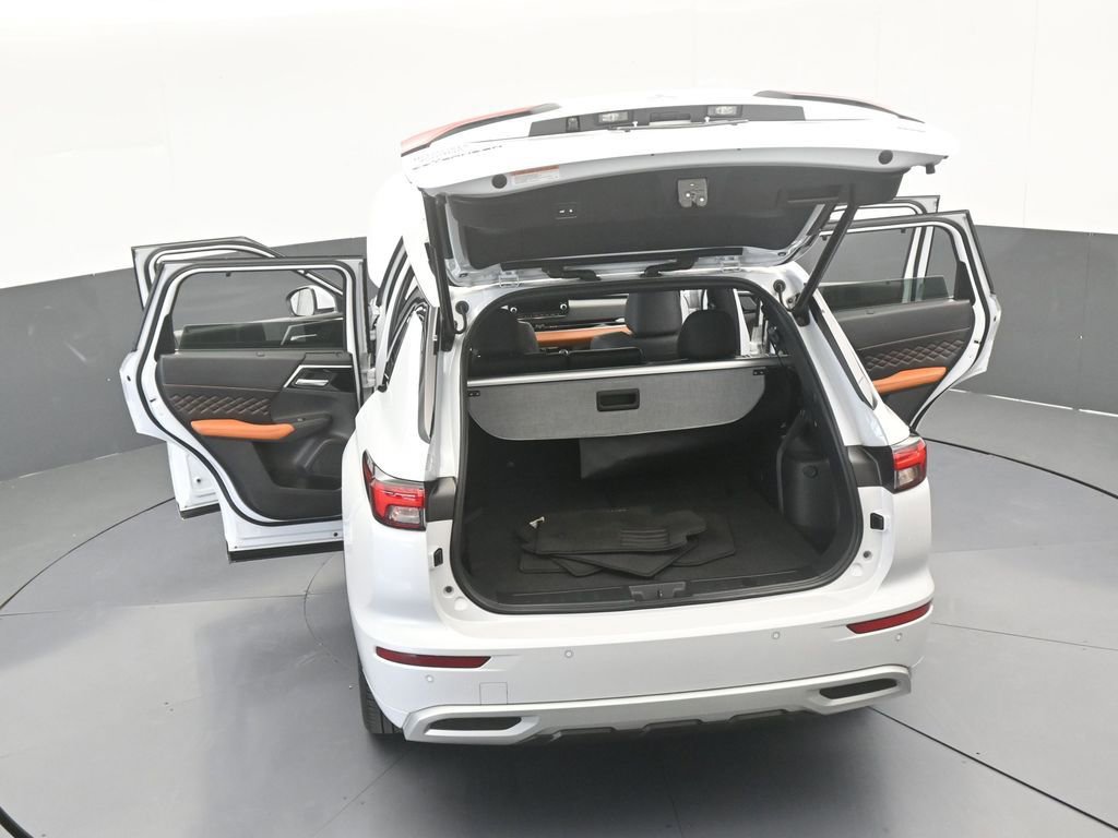 Used 2022 Mitsubishi Outlander SEL image 79