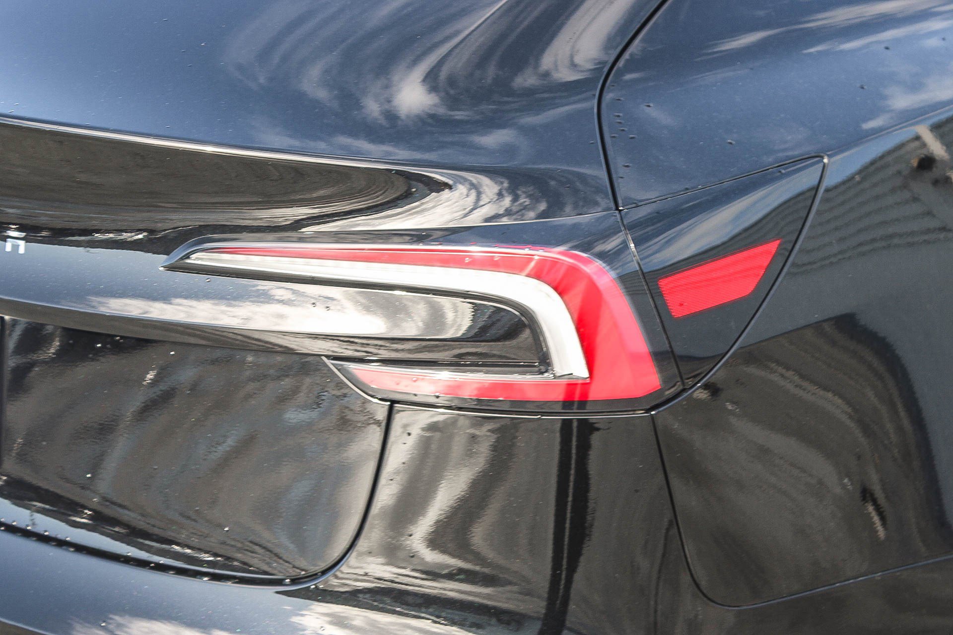 Used 2025 Tesla Model 3 Long Range image 10