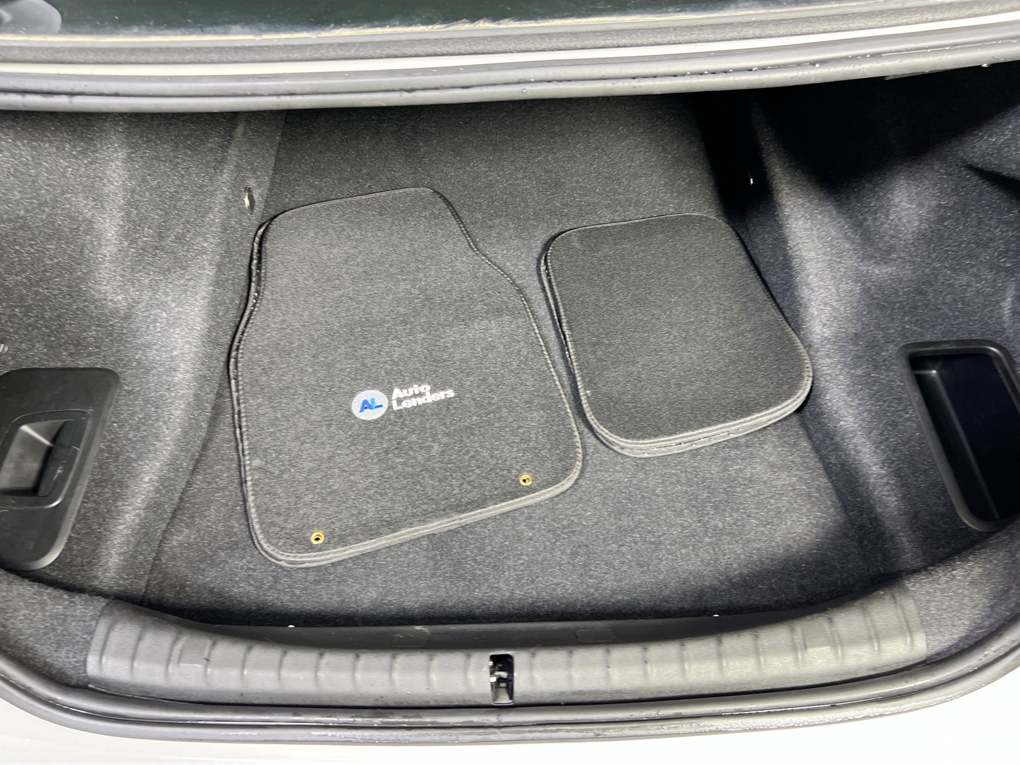 Used 2018 BMW 530i xDrive image 27