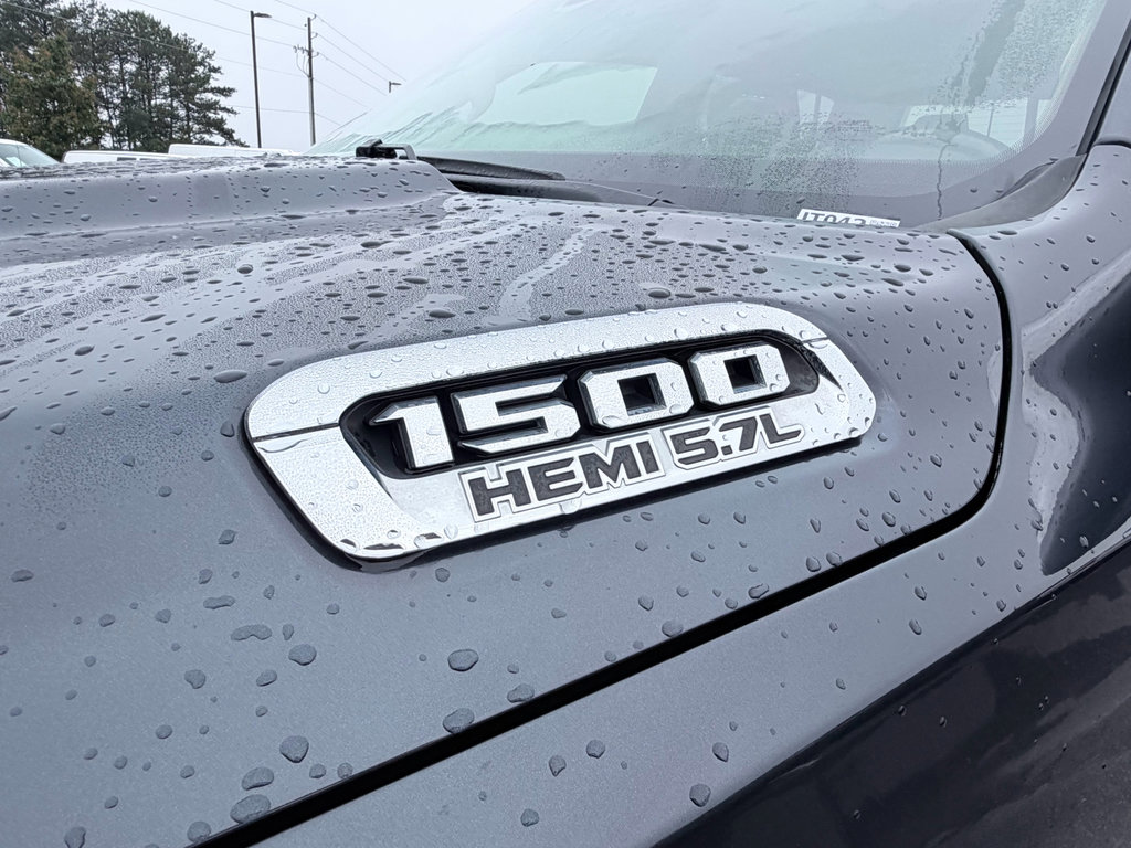 Used 2019 RAM 1500 Laramie RWD image 10