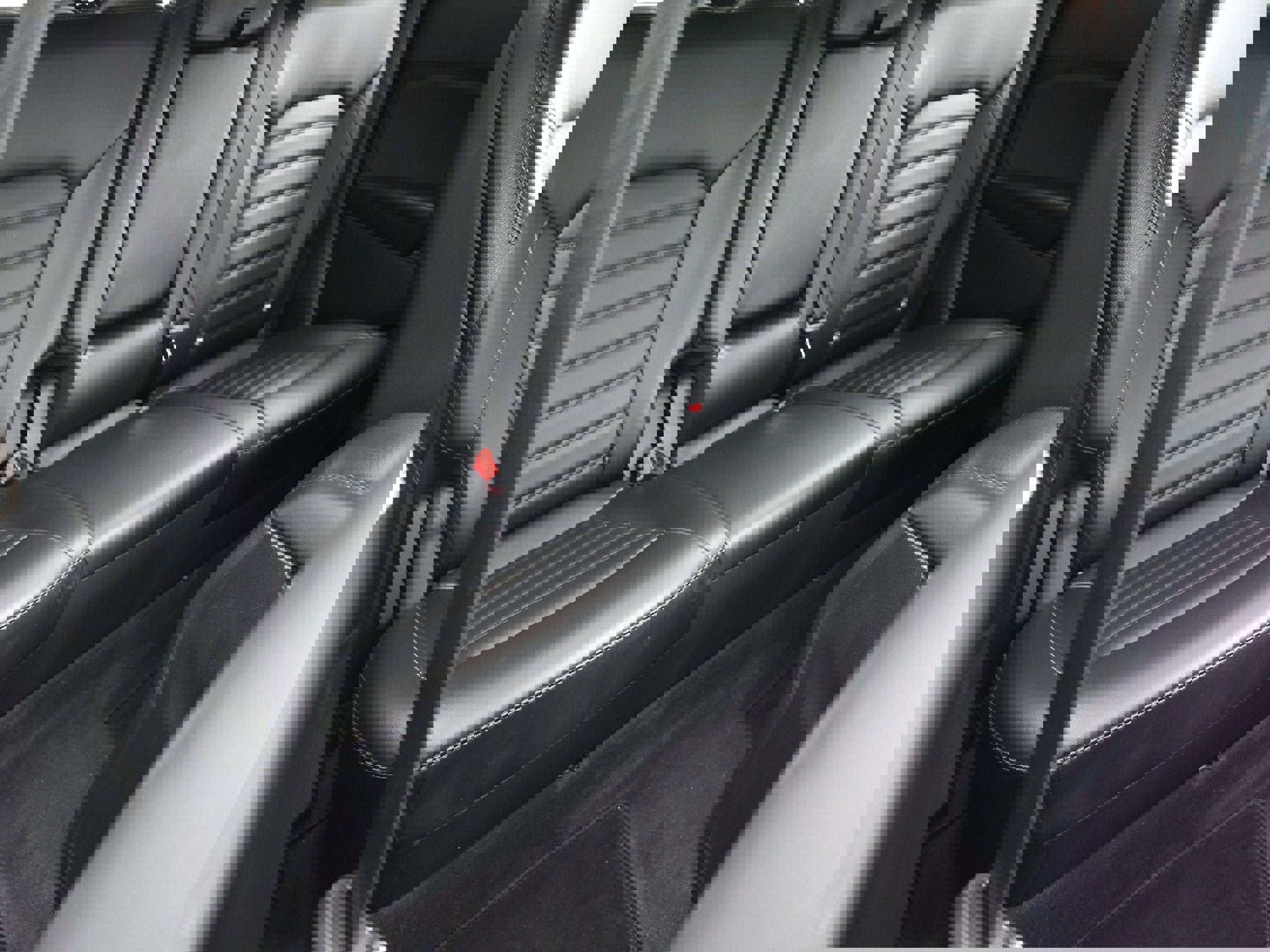 Used 2023 Ford Edge SEL image 78