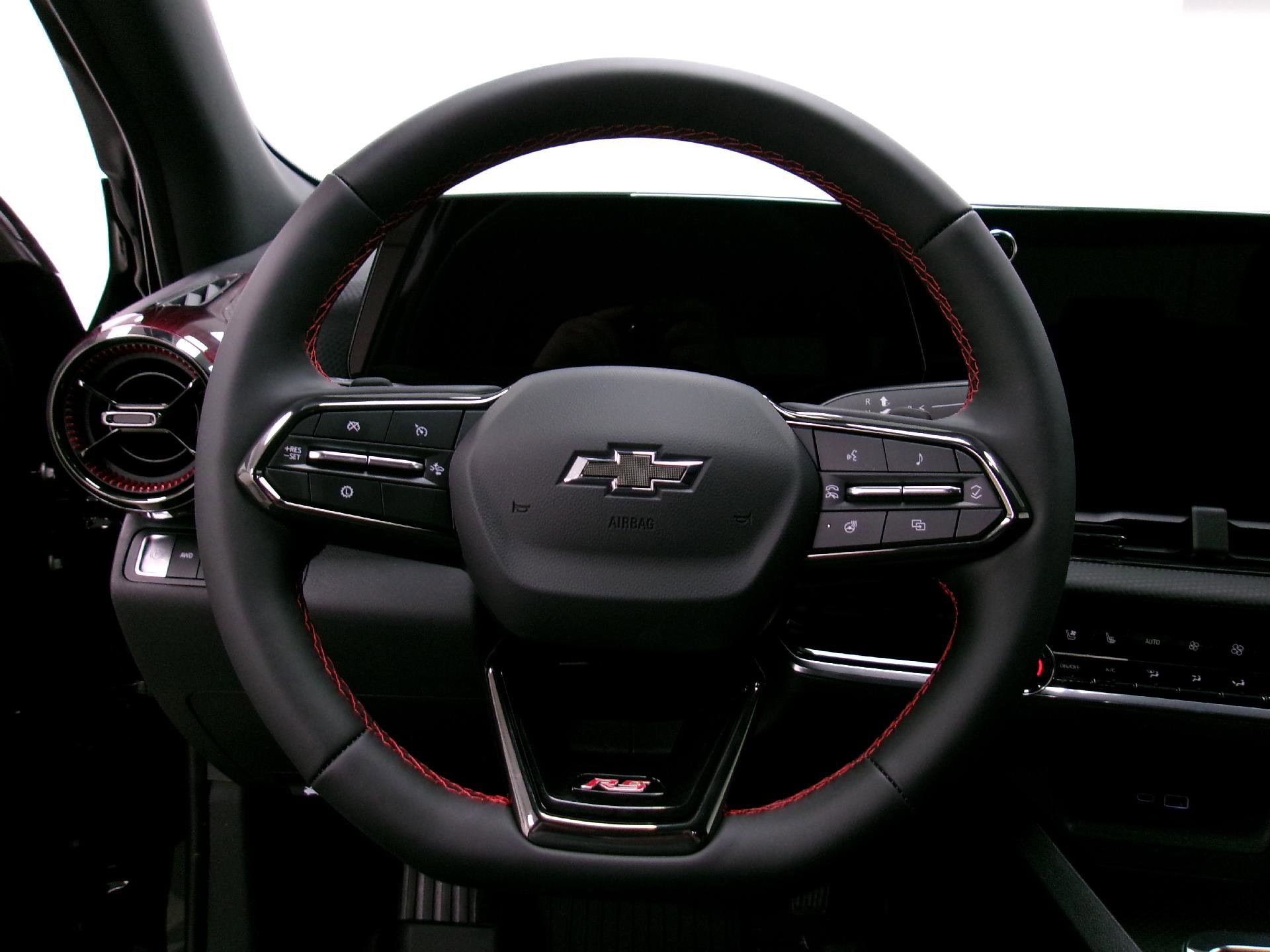 New 2026 Chevrolet Equinox RS w/ Convenience Package III image 7