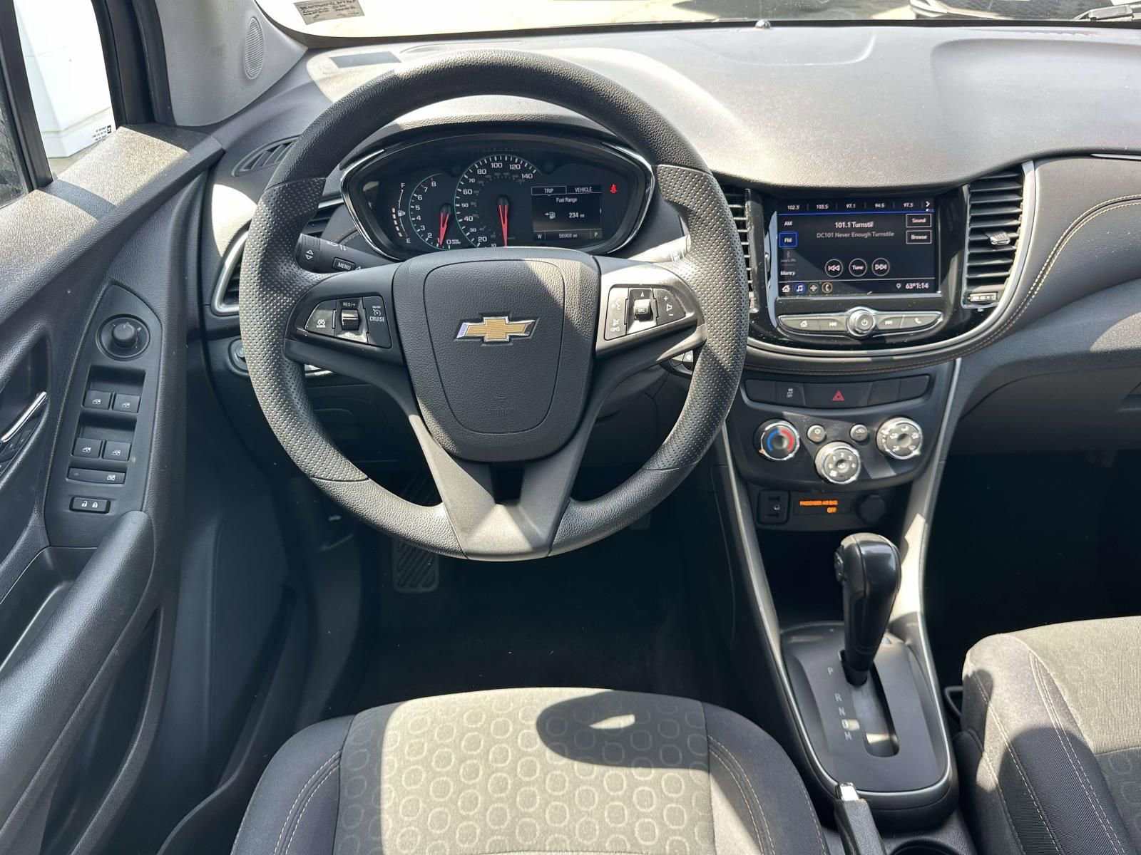 Used 2020 Chevrolet Trax LS w/ Tint and Cruise Package image 8
