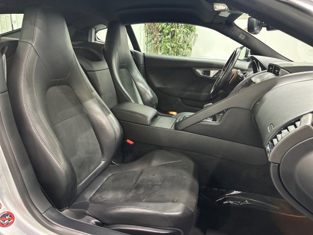 Used 2015 Jaguar F-TYPE S RWD image 5