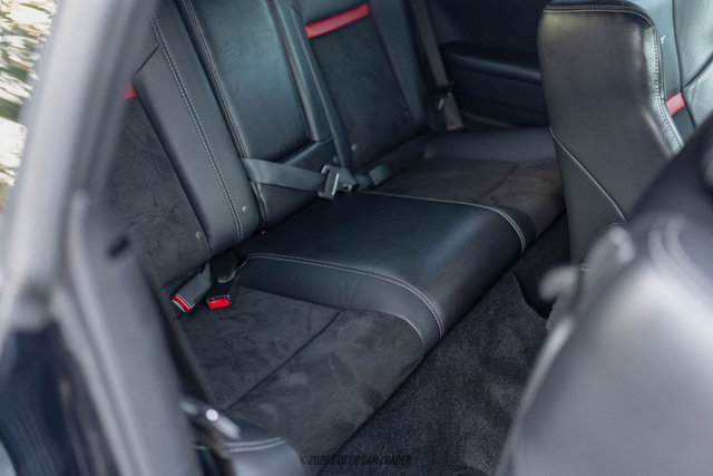 Used 2009 Dodge Challenger SRT8 w/ SRT Option Group II image 31