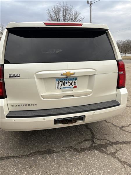 Used 2015 Chevrolet Suburban LT w/ Luxury Package AWD/4WD image 11