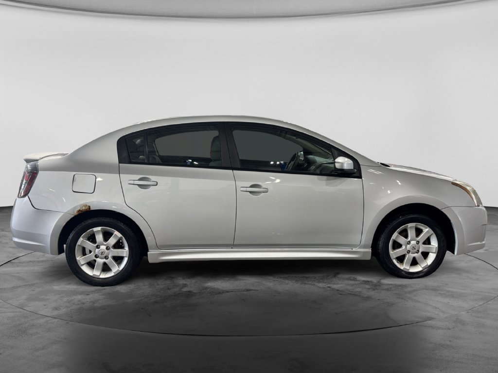 Used 2011 Nissan Sentra 2.0 SR FWD image 10