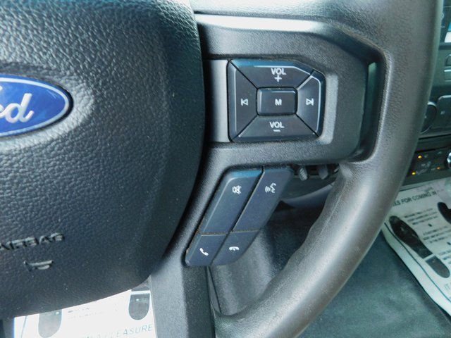 Used 2017 Ford F550 4x4 Regular Cab Super Duty image 15