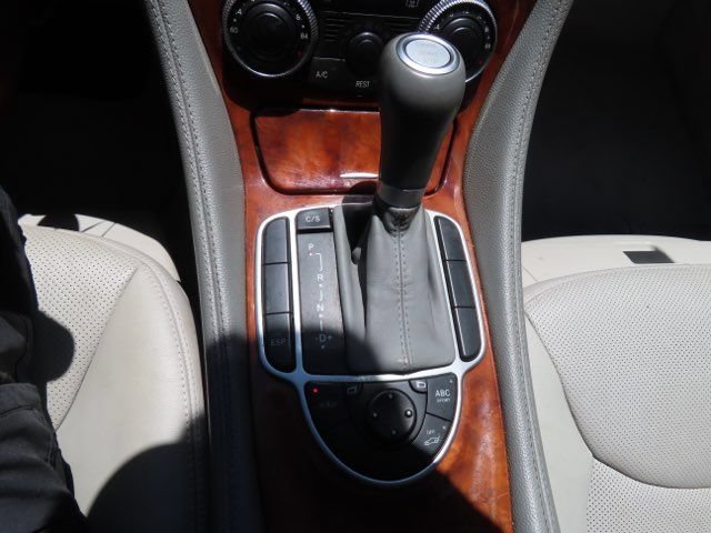 Used 2006 Mercedes-Benz SL 500 image 24