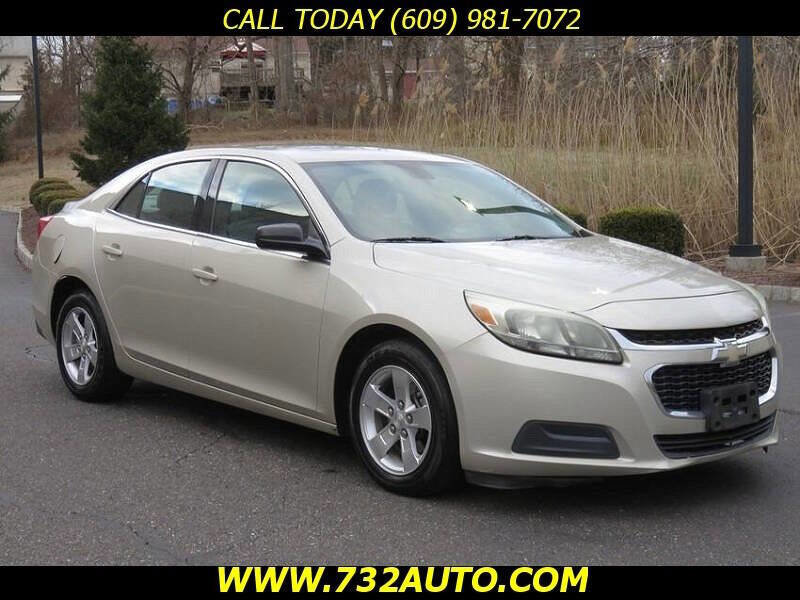Used 2015 Chevrolet Malibu LS FWD image 3