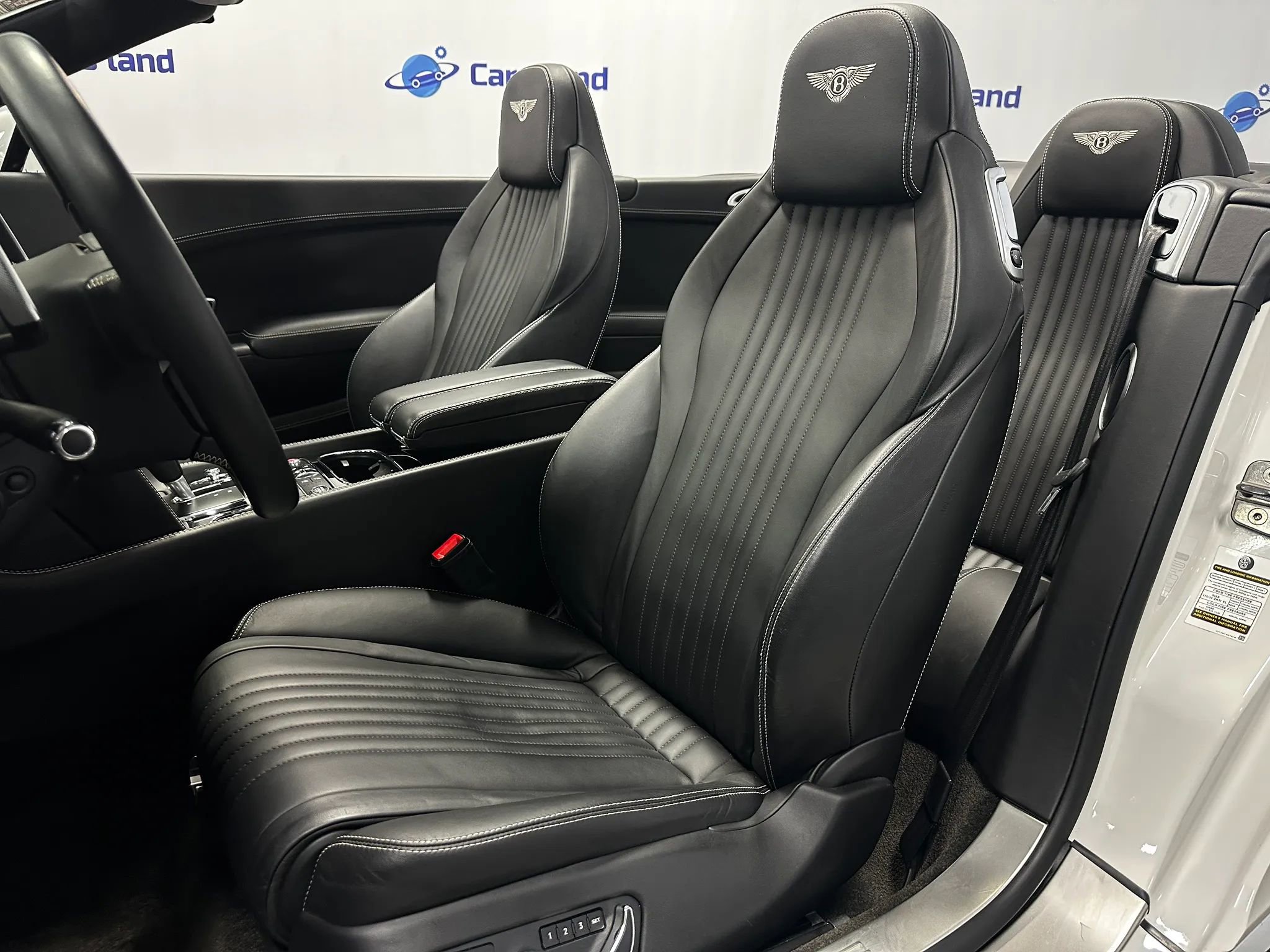 Used 2017 Bentley Continental GT AWD/4WD image 13