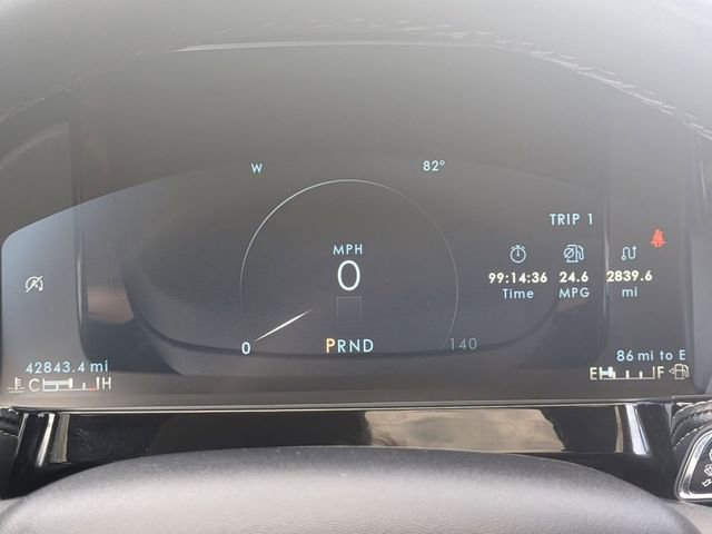 Certified 2023 Lincoln Corsair AWD w/ Equipment Group 101A image 18