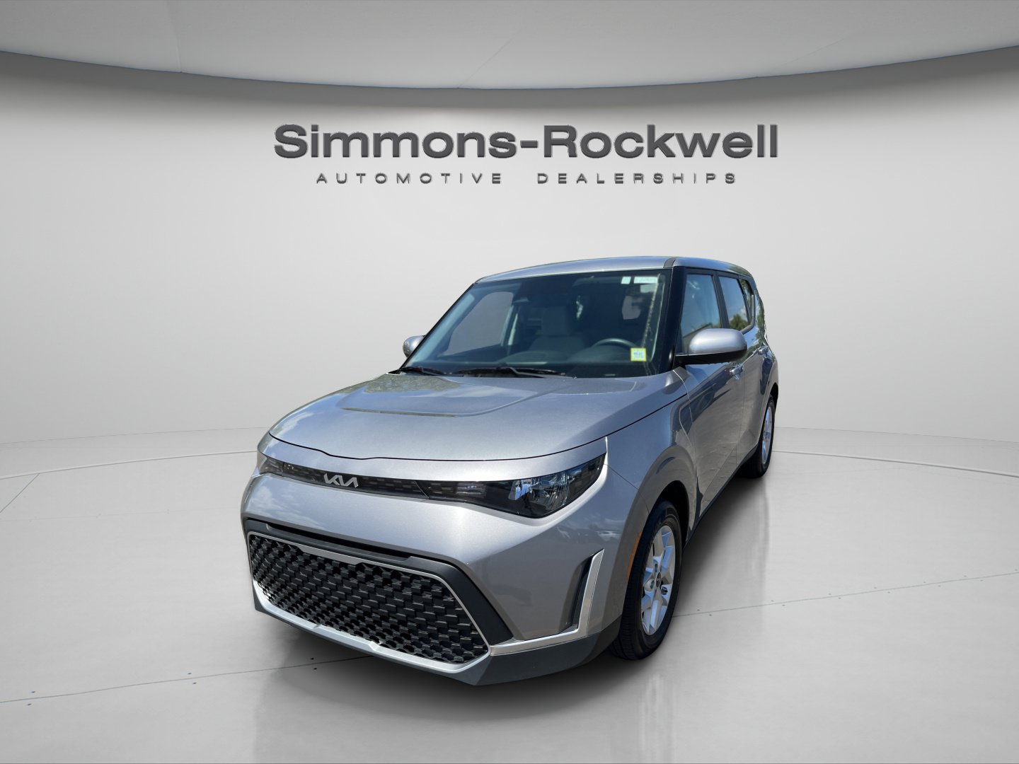 Used 2025 Kia Soul LX FWD image 1