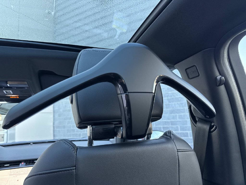 New 2026 Land Rover Discovery Sport Landmark AWD/4WD image 16