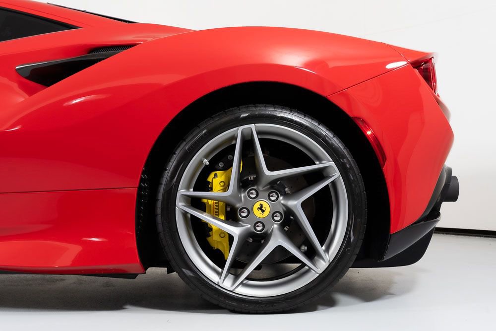 Used 2020 Ferrari F8 Tributo Base image 14