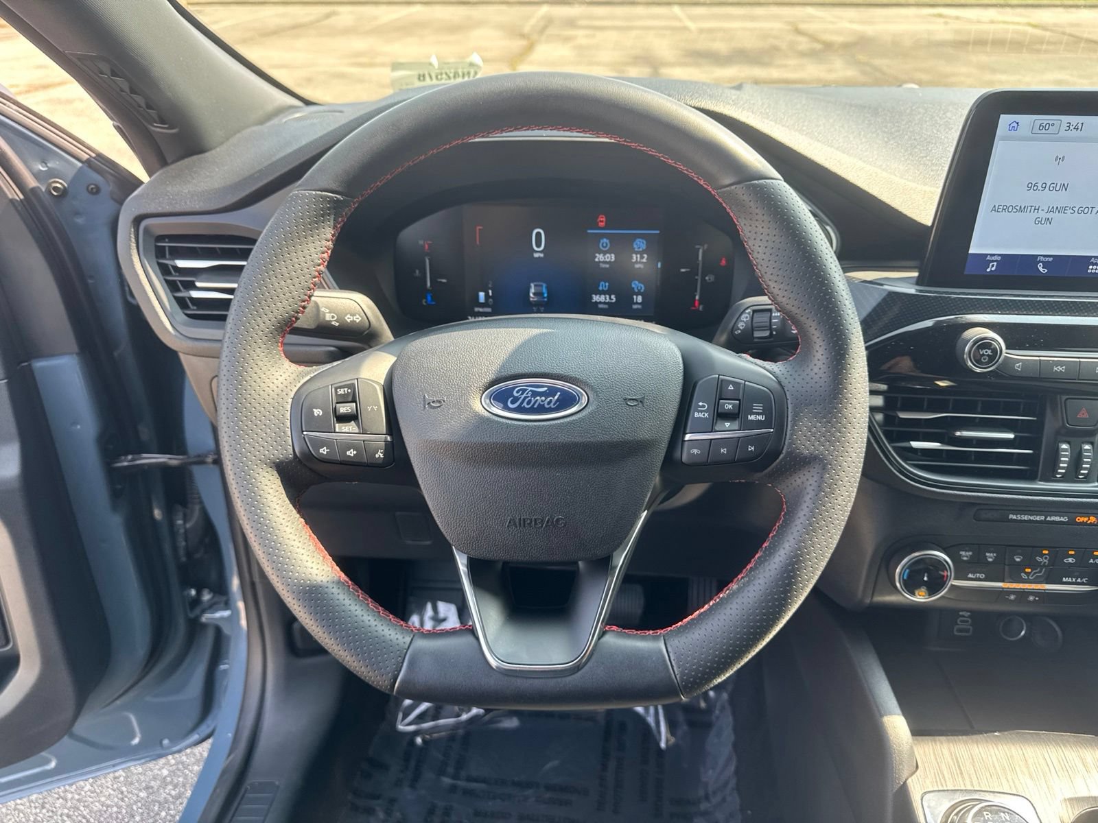 Used 2025 Ford Escape ST-Line FWD image 19