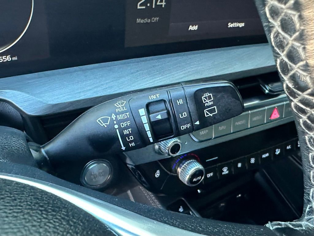 Used 2023 Kia Telluride SX X-Line image 41