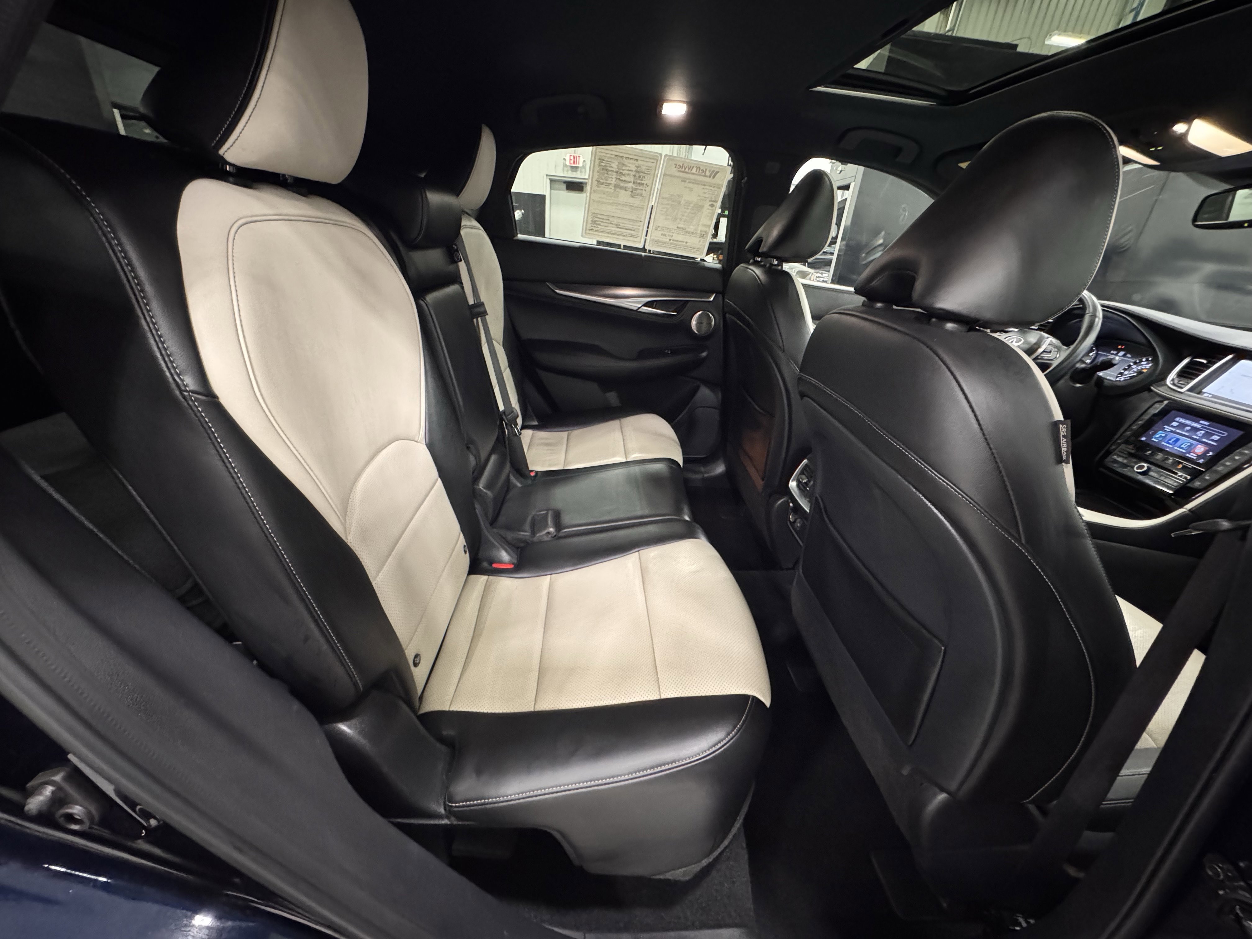 Used 2022 INFINITI QX55 Essential w/ Proactive Package image 31