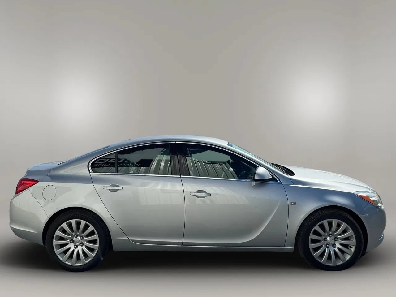 Used 2011 Buick Regal CXL w/ RL3 Preferred Equipment Group FWD image 5