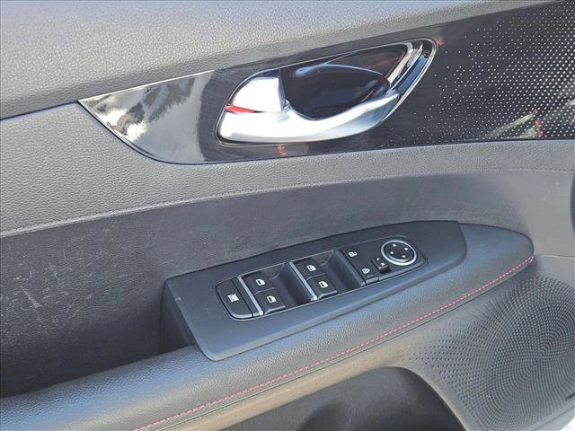 Used 2023 Kia Forte GT w/ GT2 Package FWD image 10