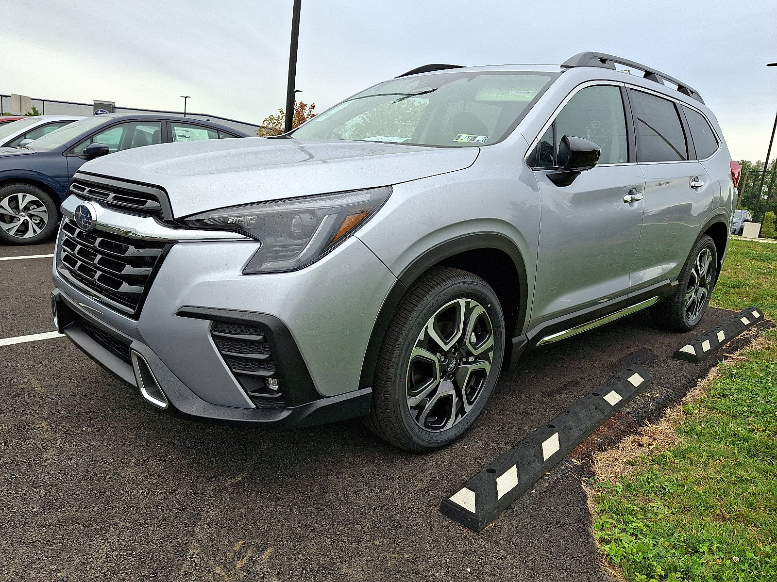 New 2025 Subaru Ascent Touring image 2