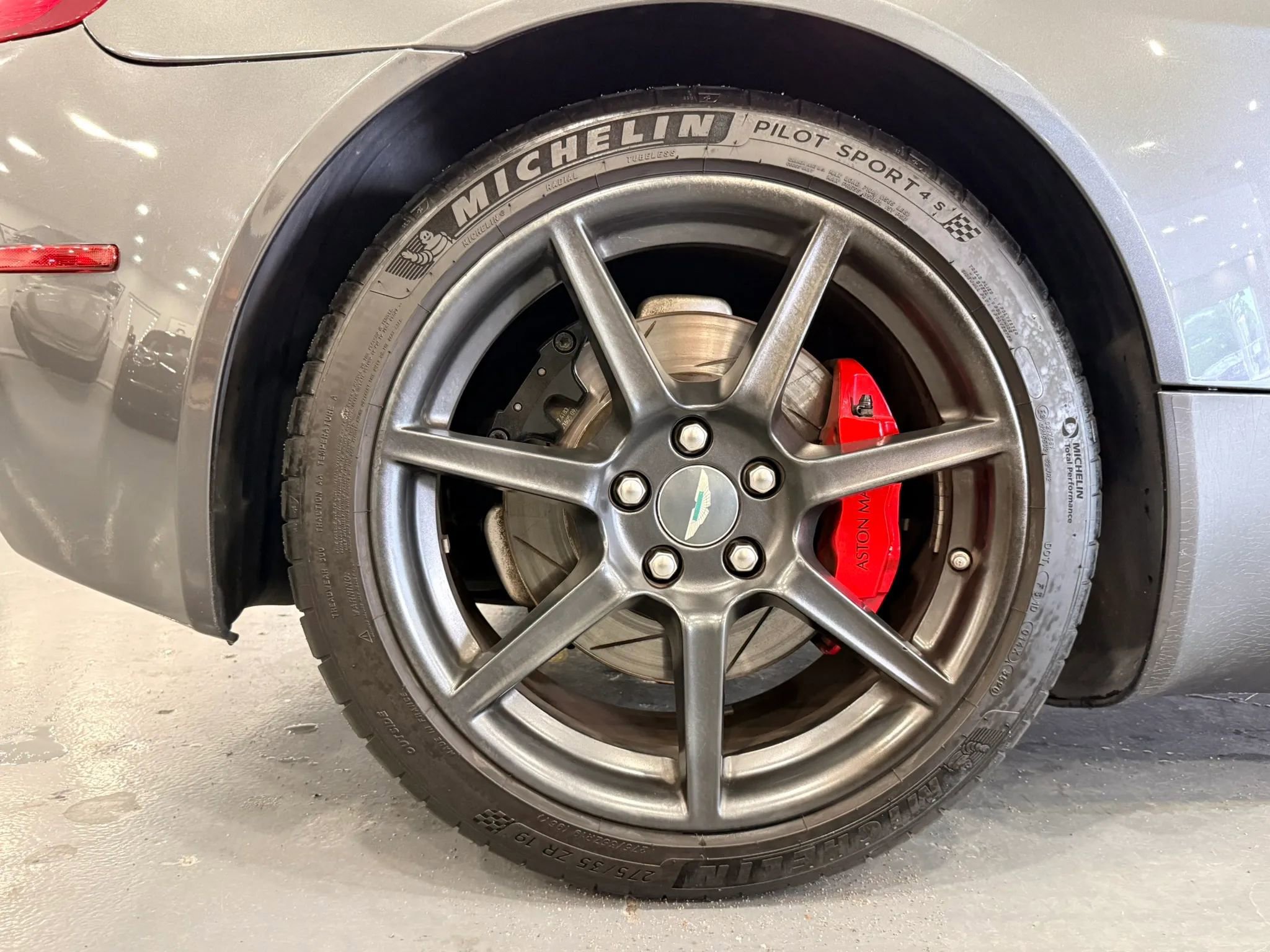 Used 2007 Aston Martin V8 Vantage Coupe image 30