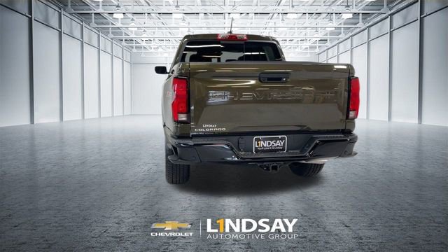 Used 2023 Chevrolet Colorado Z71 w/ Z71 Convenience Package 2 image 7
