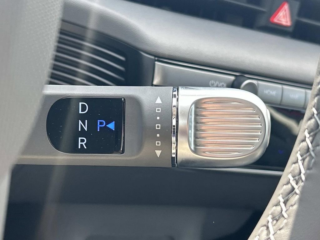 New 2026 Hyundai Ioniq 5 SEL AWD/4WD image 32