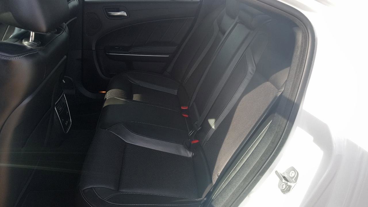 Used 2019 Dodge Charger SXT w/ Plus Group image 8