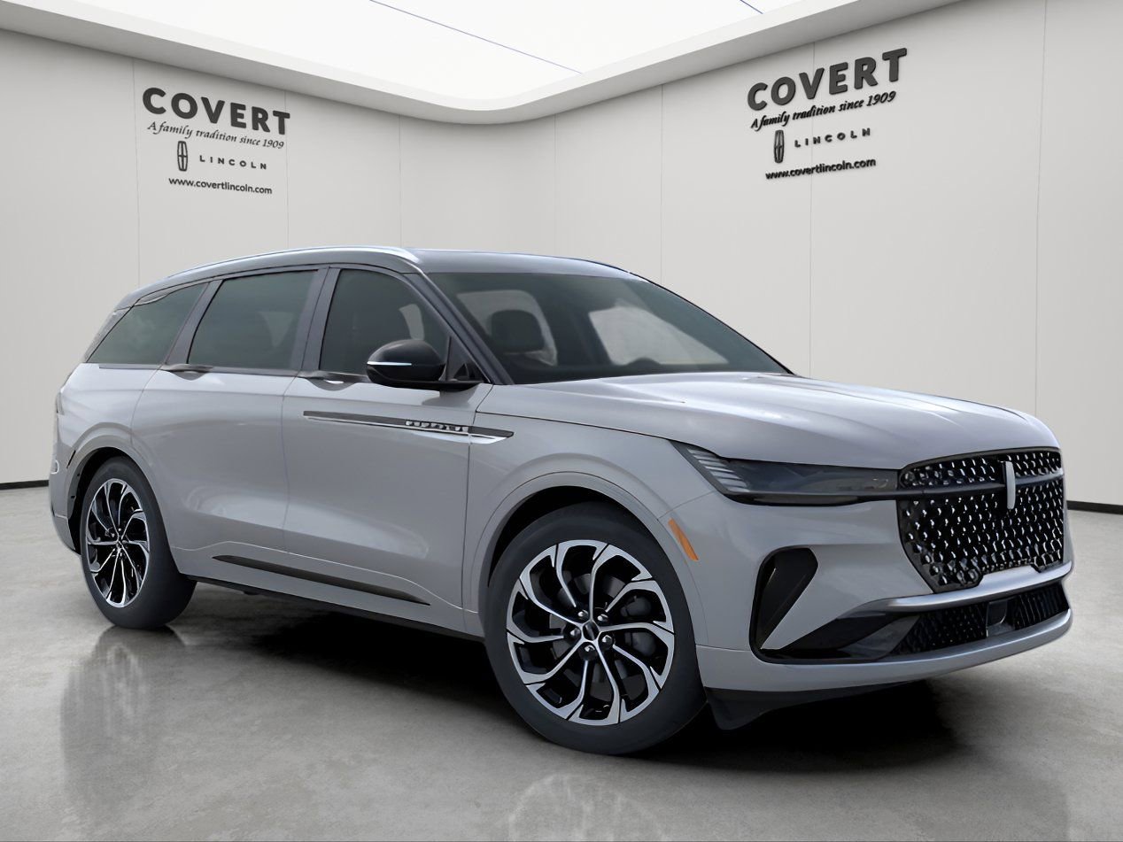 New 2026 Lincoln Nautilus Reserve image 7