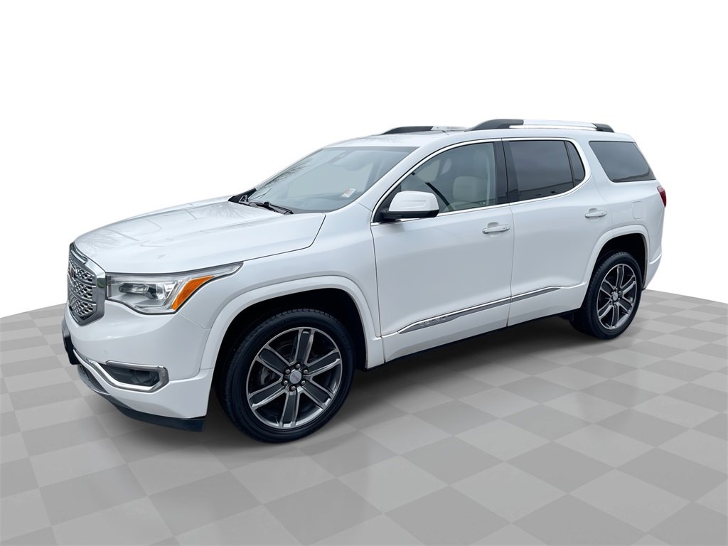 Used 2018 GMC Acadia Denali w/ Technology Package image 1