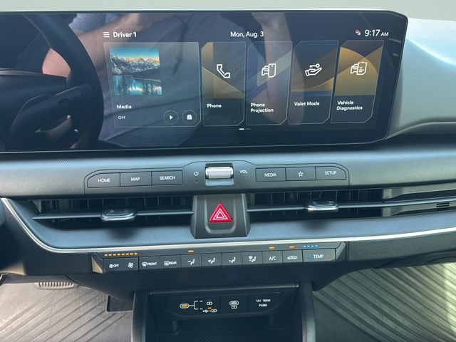 Certified 2025 Kia K4 FWD image 22