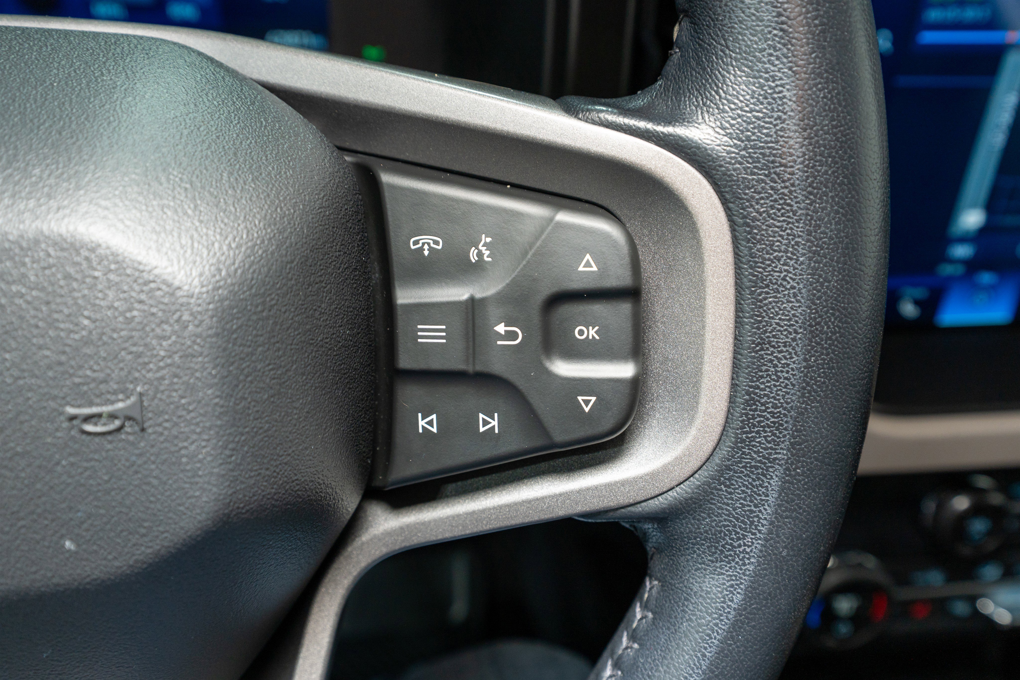 Used 2023 Ford Bronco Wildtrak image 29