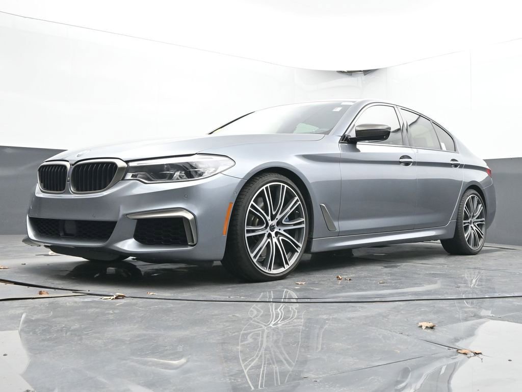 Used 2018 BMW M550i xDrive image 24