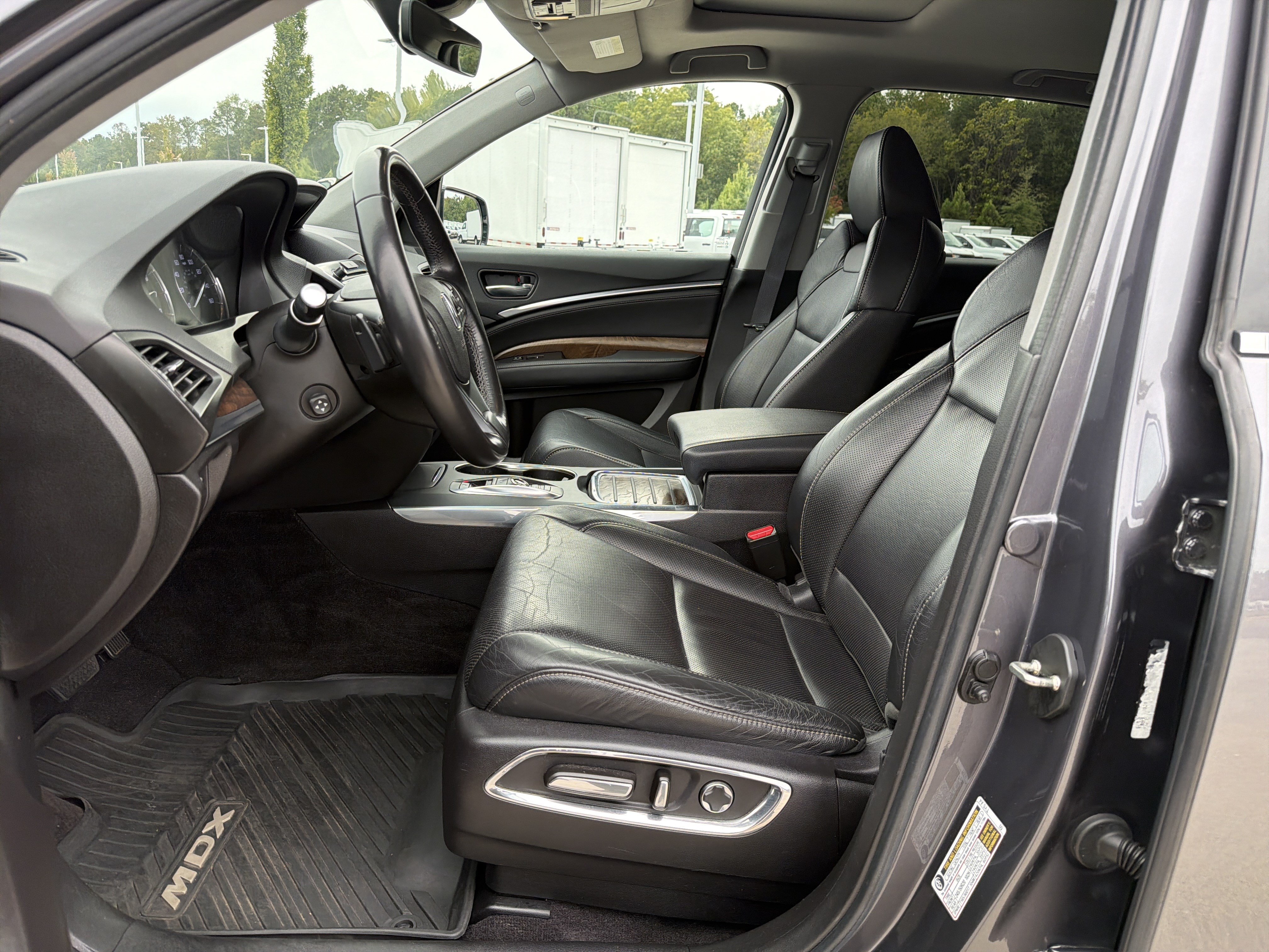 Certified 2020 Acura MDX w/ Technology Package AWD/4WD image 16