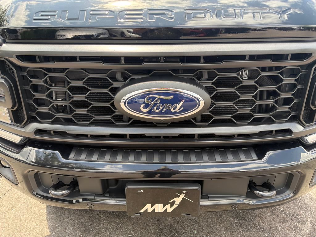 Used 2023 Ford F250 Lariat w/ Lariat Ultimate Package AWD/4WD image 56