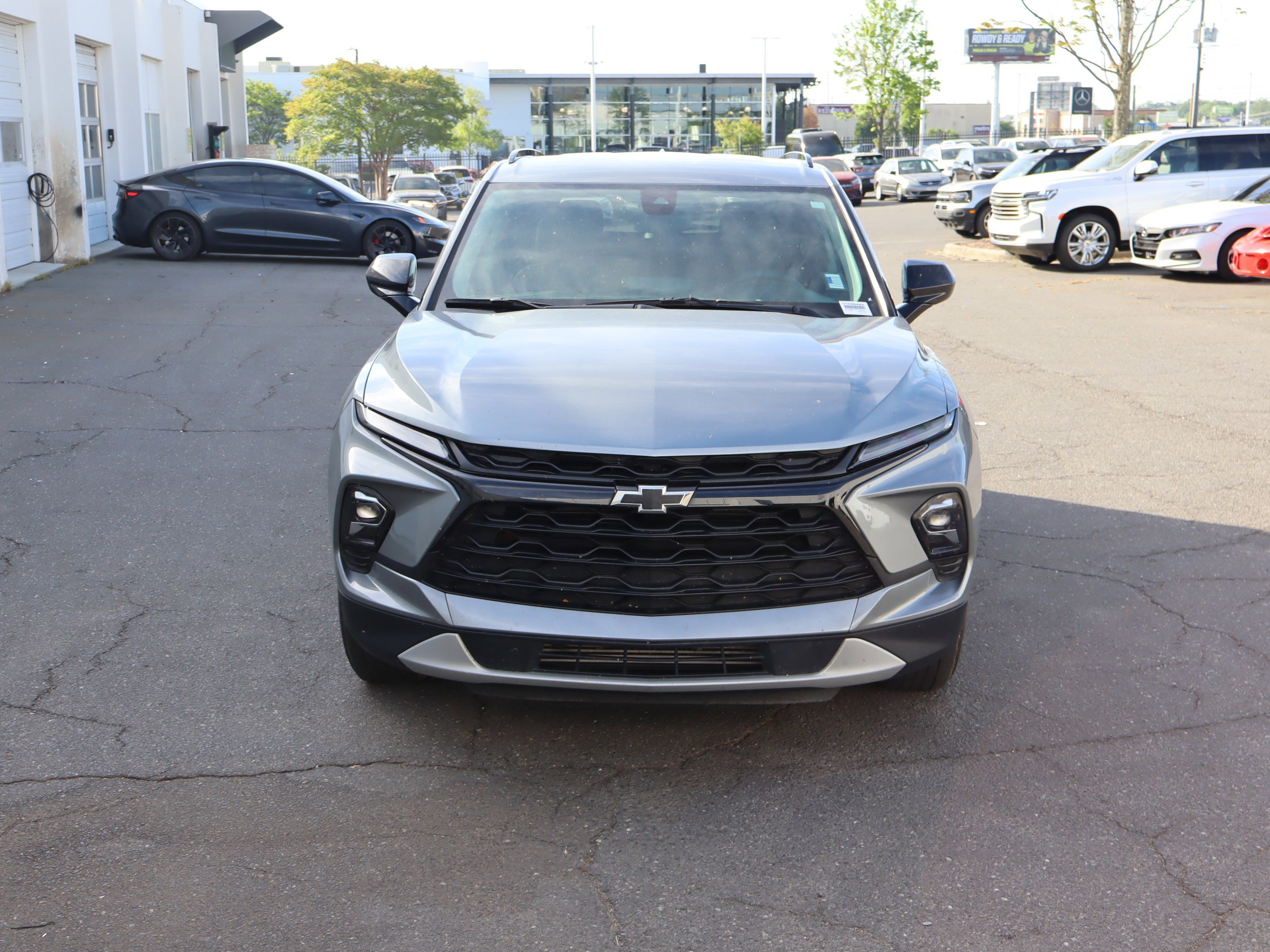 Used 2025 Chevrolet Blazer LT w/ Midnight/Sport Edition image 15