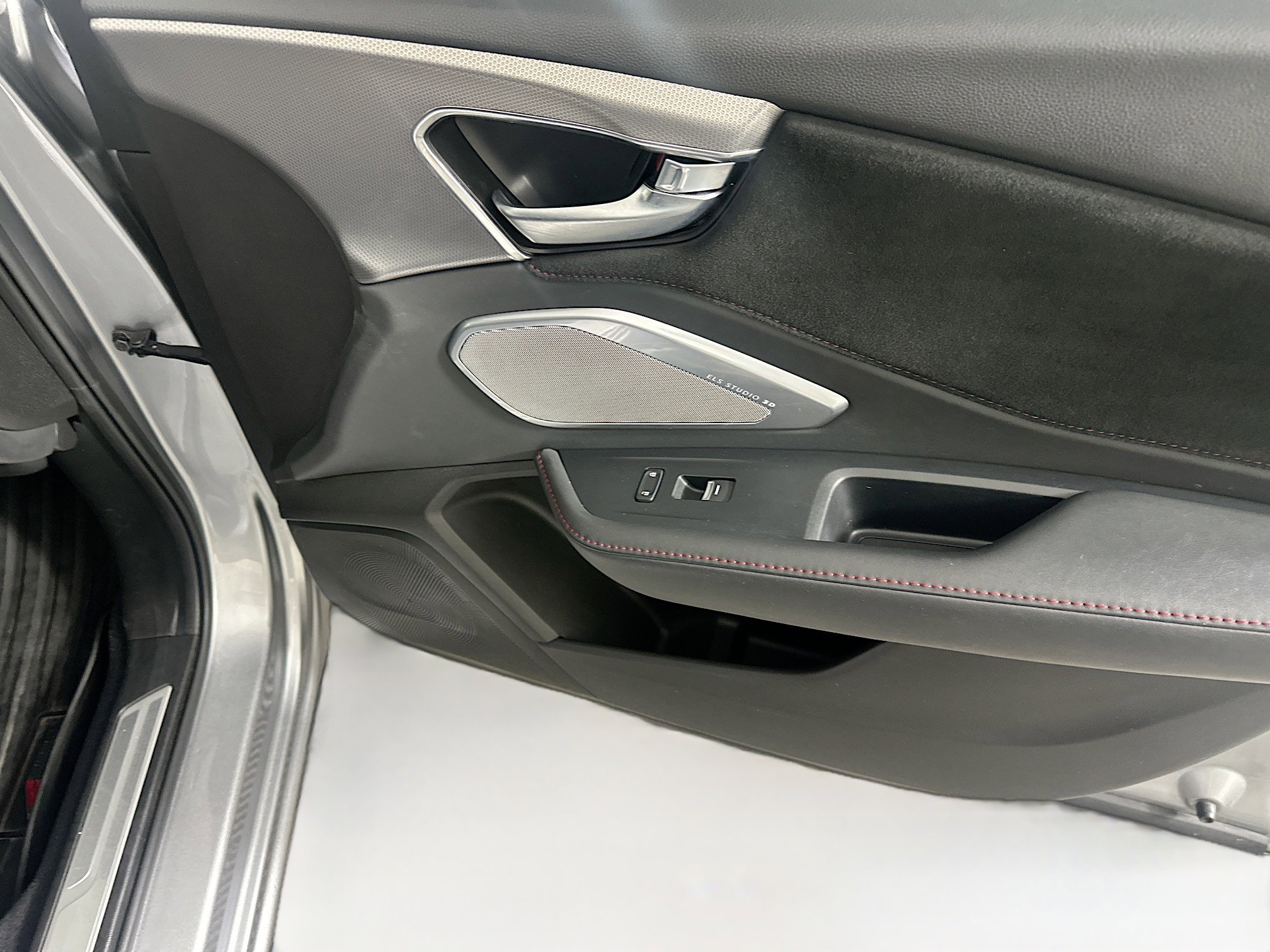 Used 2022 Acura RDX A-Spec image 32