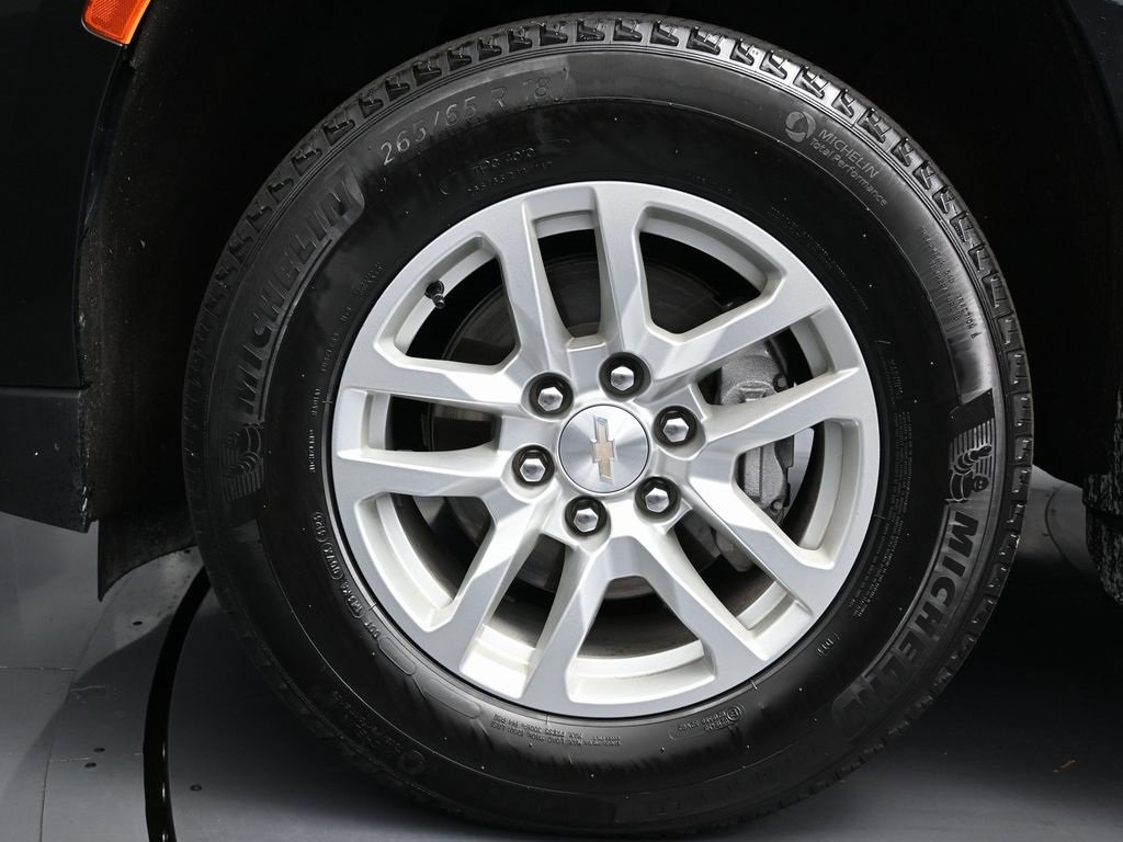 Used 2024 Chevrolet Tahoe LT image 9