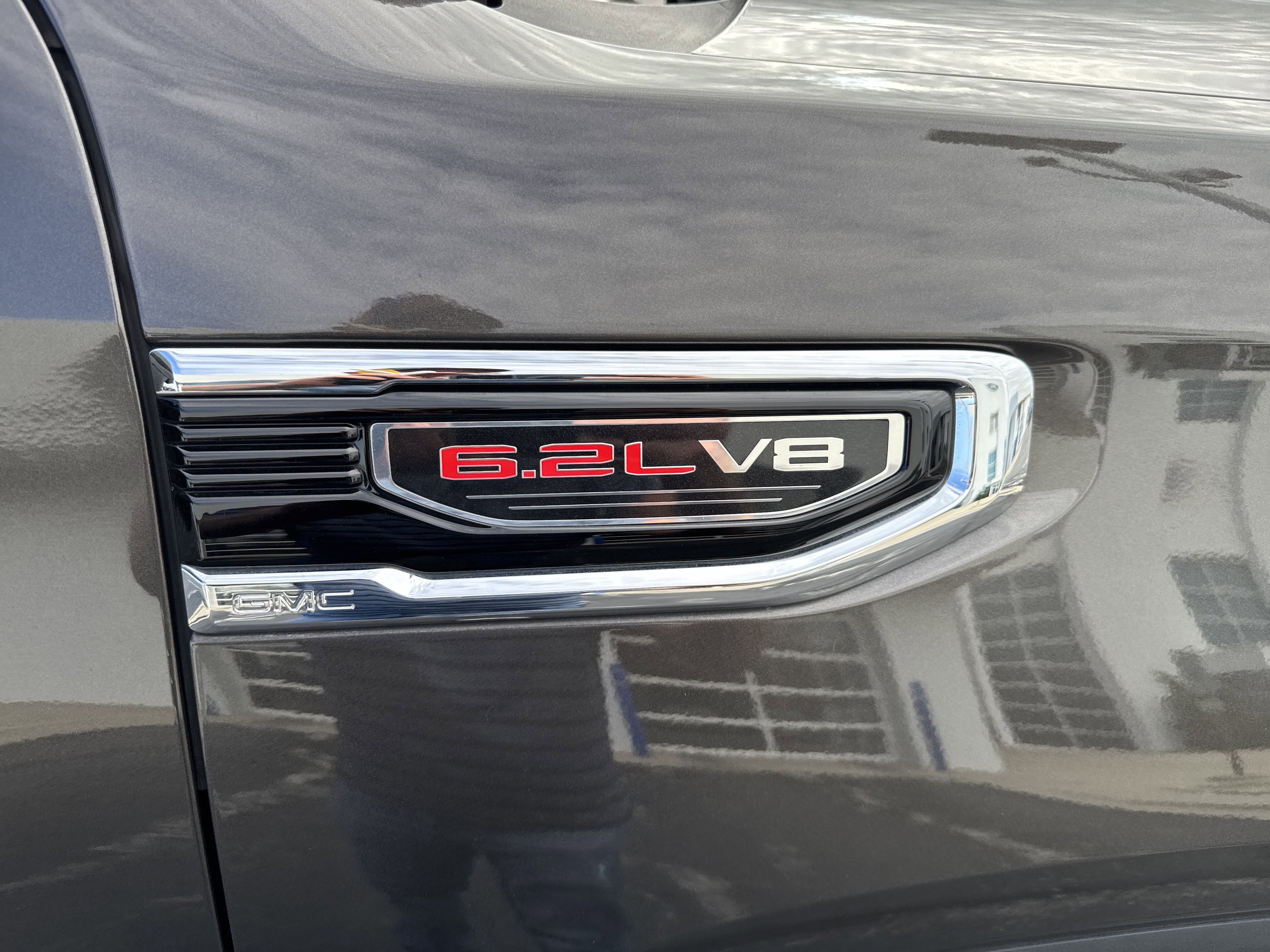 Used 2019 GMC Sierra 1500 SLT w/ SLT Premium Package image 10