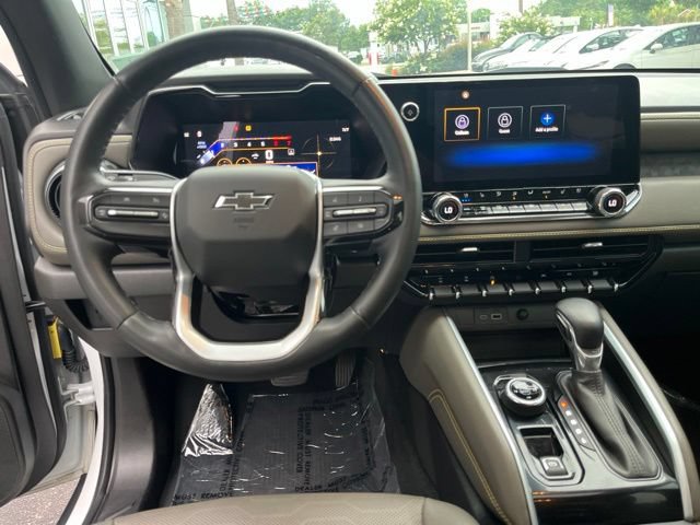 Used 2023 Chevrolet Colorado ZR2 w/ ZR2 Convenience Package III AWD/4WD image 17