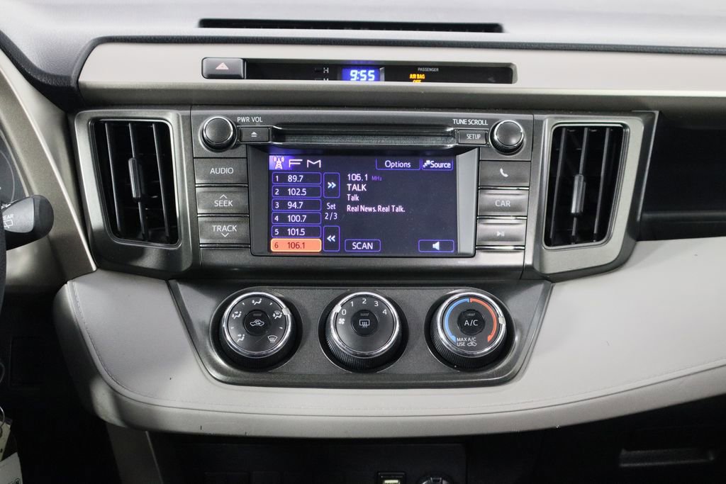 Used 2013 Toyota RAV4 LE image 26