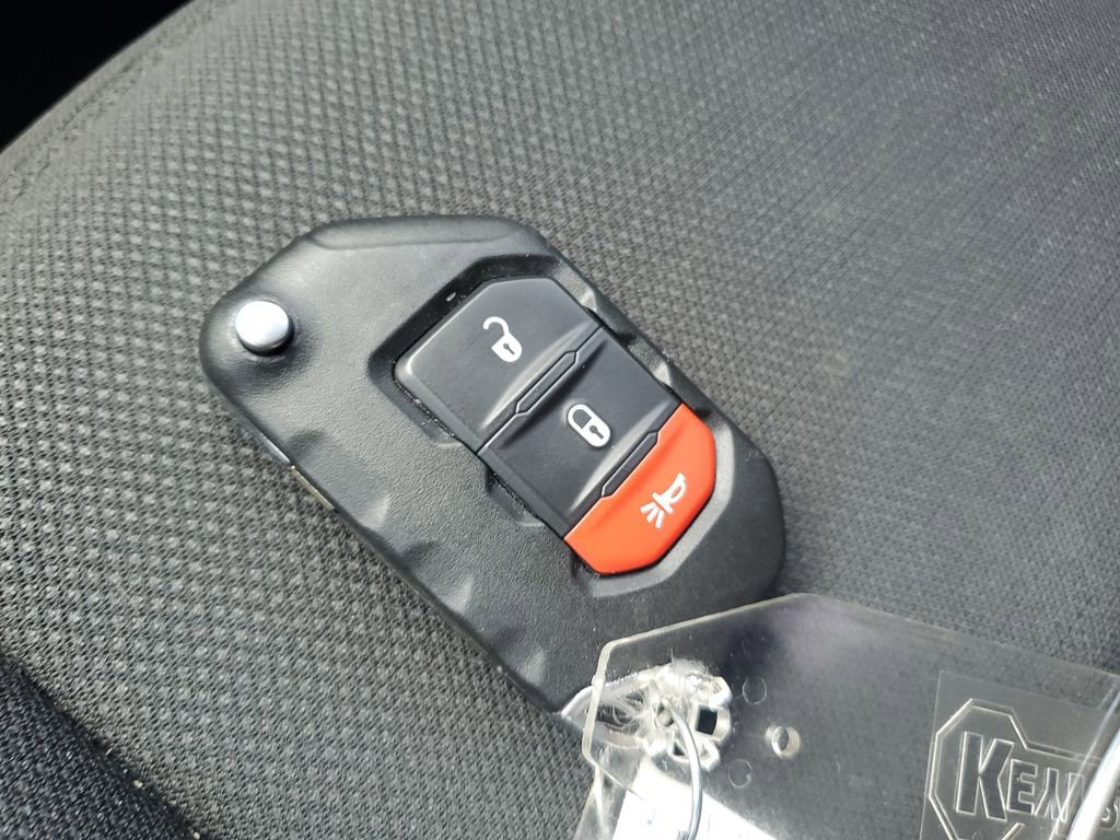 Used 2023 Jeep Wrangler Sport S image 28