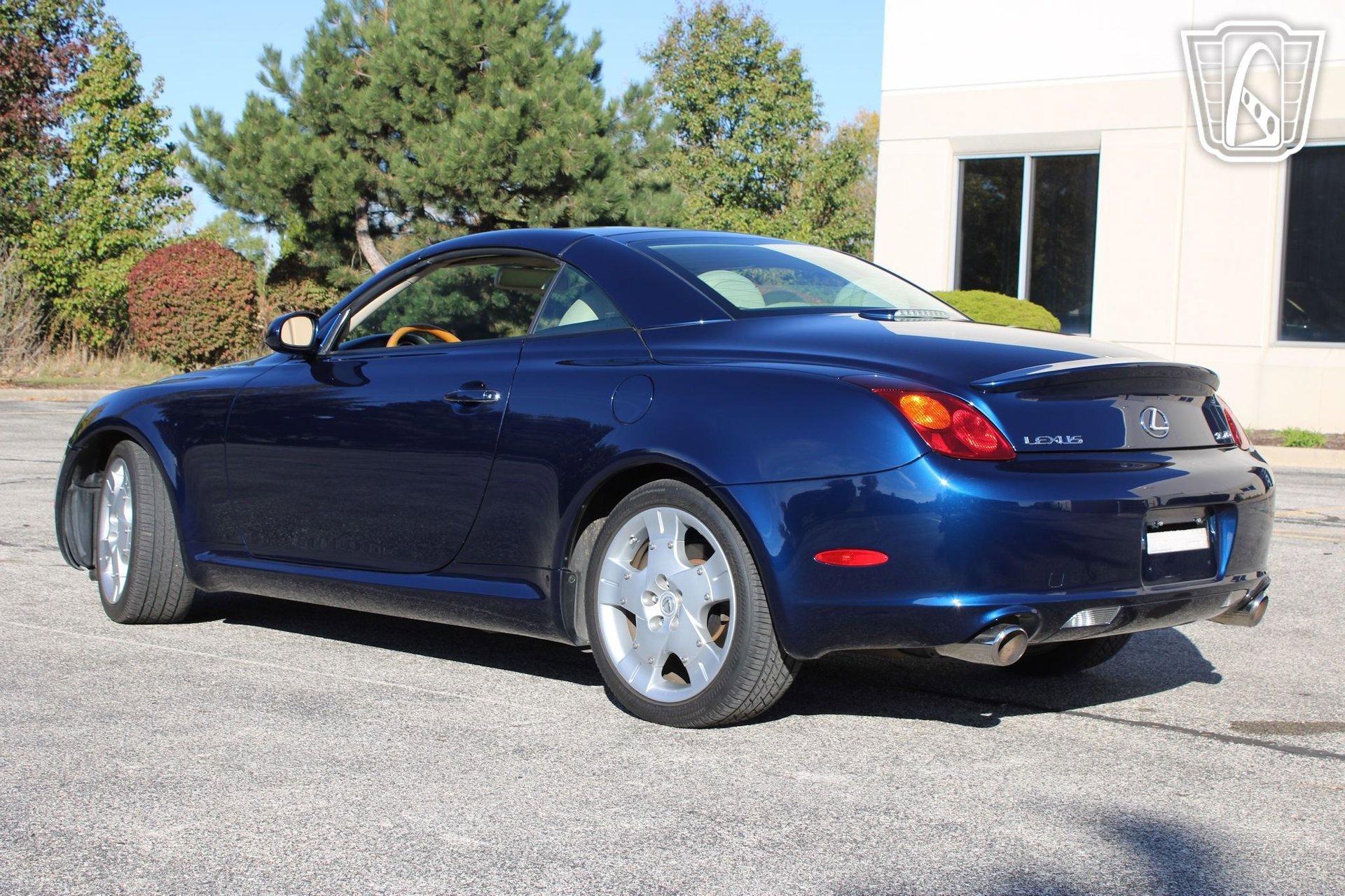 Used 2002 Lexus SC 430 Convertible image 9