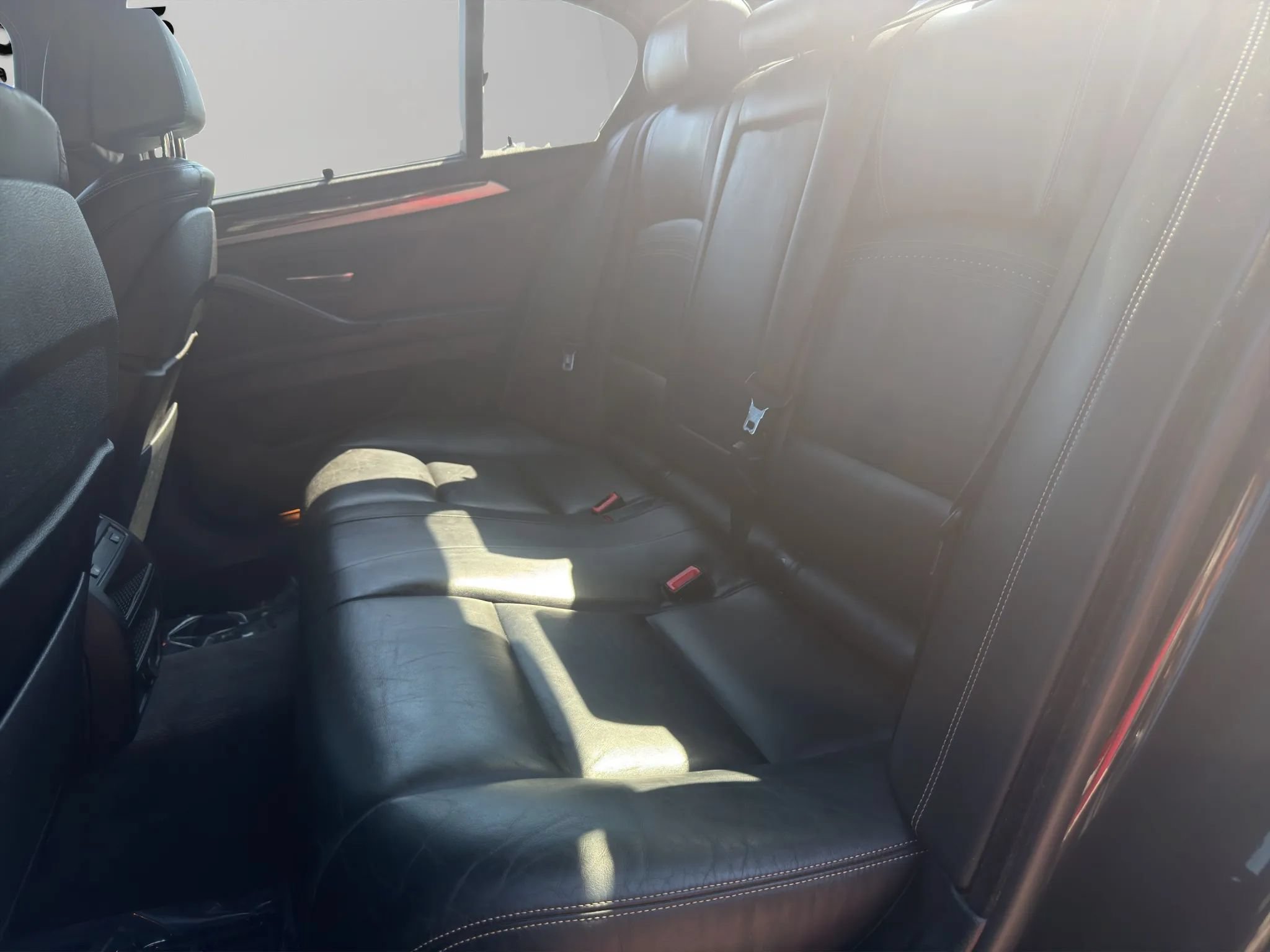 Used 2016 BMW 550i Sedan RWD image 23